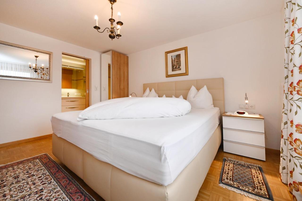 Hotel Montabella Schruns ภายนอก รูปภาพ