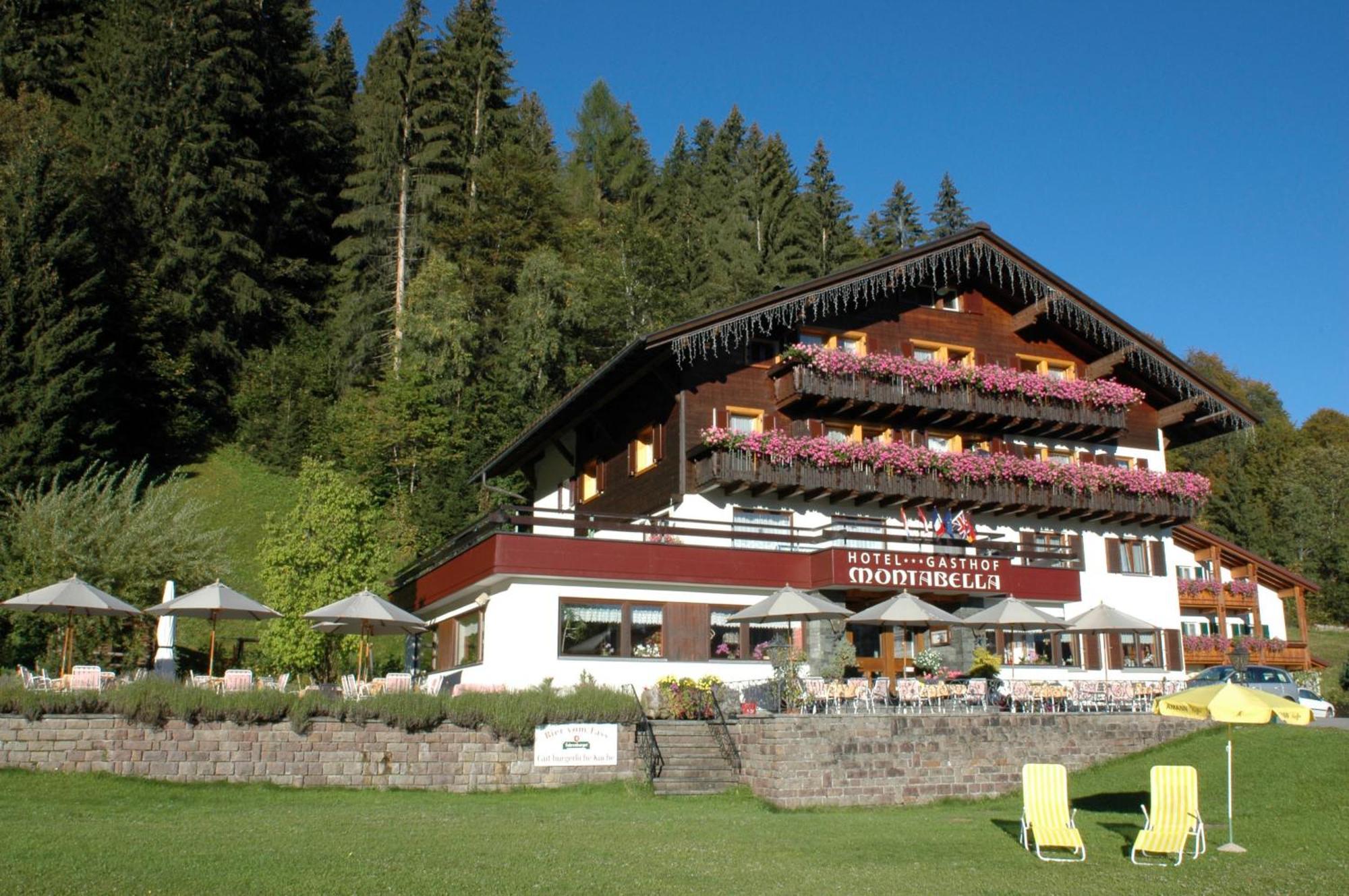 Hotel Montabella Schruns ภายนอก รูปภาพ