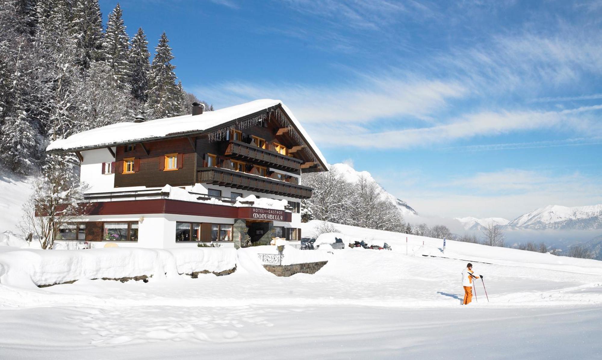 Hotel Montabella Schruns ภายนอก รูปภาพ